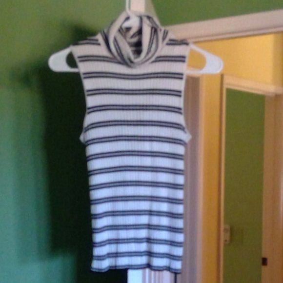 High Necked Striped Top - Picture 1 of 2